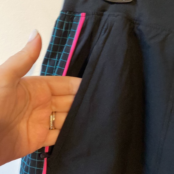 Under Armour Run Anywhere Lightweight Running Pants - Picture 8 of 15